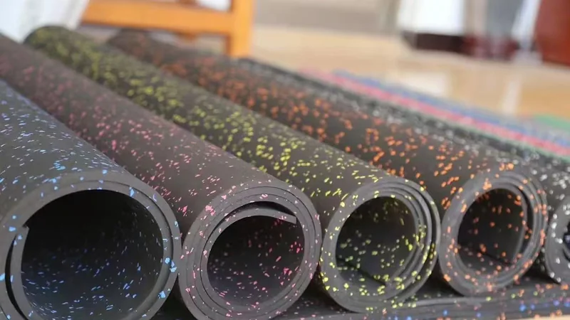 EPDM speckled rubber flooring rolls prepared for commercial gym selection